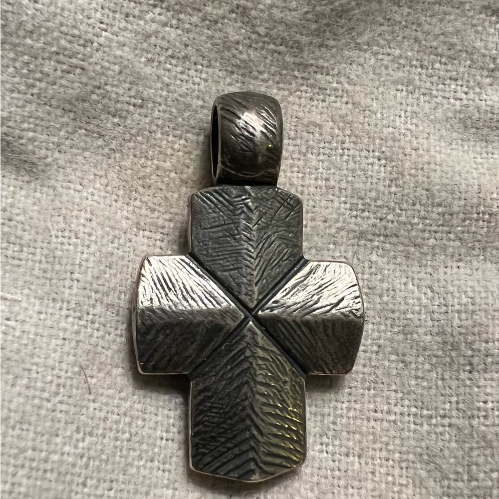 James Avery Retired Sterling Textured Sectioned Cross Pendant
